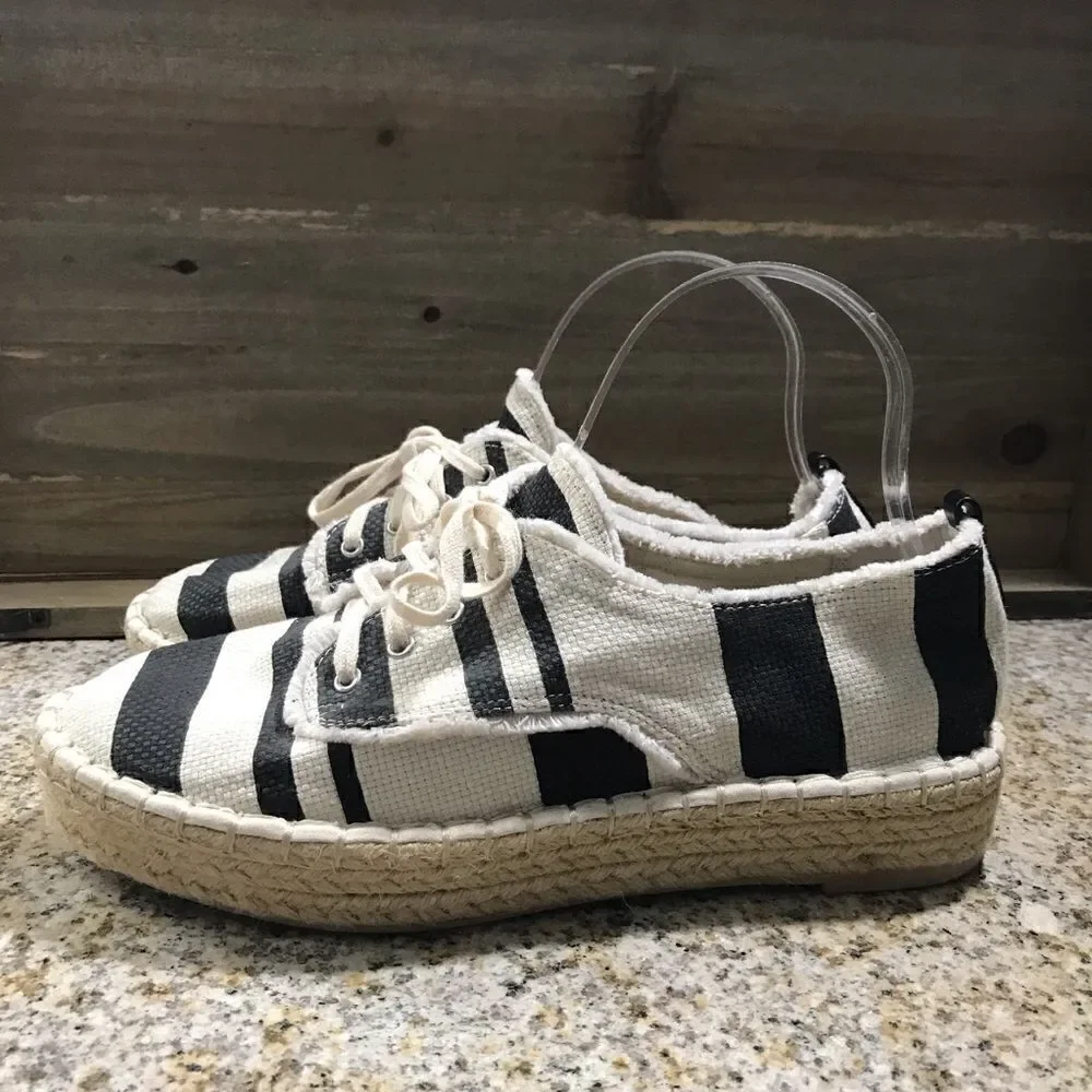 ✅Dolce Vita Black and White Espadrilles sneakers